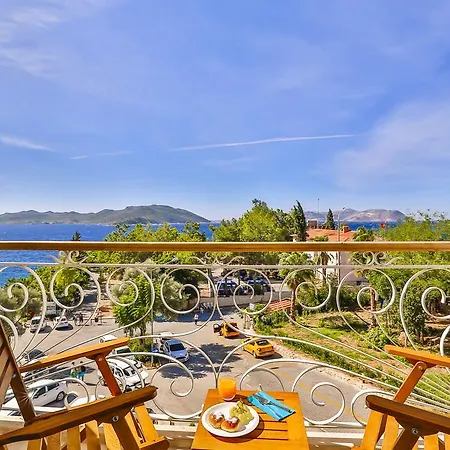 Hotel Arnna 2*