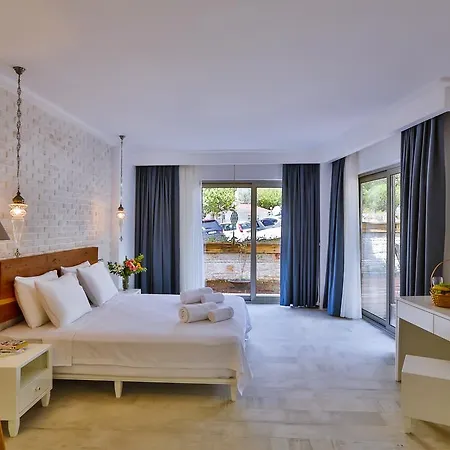 Arnna Hotel 2*
